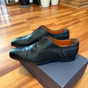 Santoni Black Leather Oxford Shoes